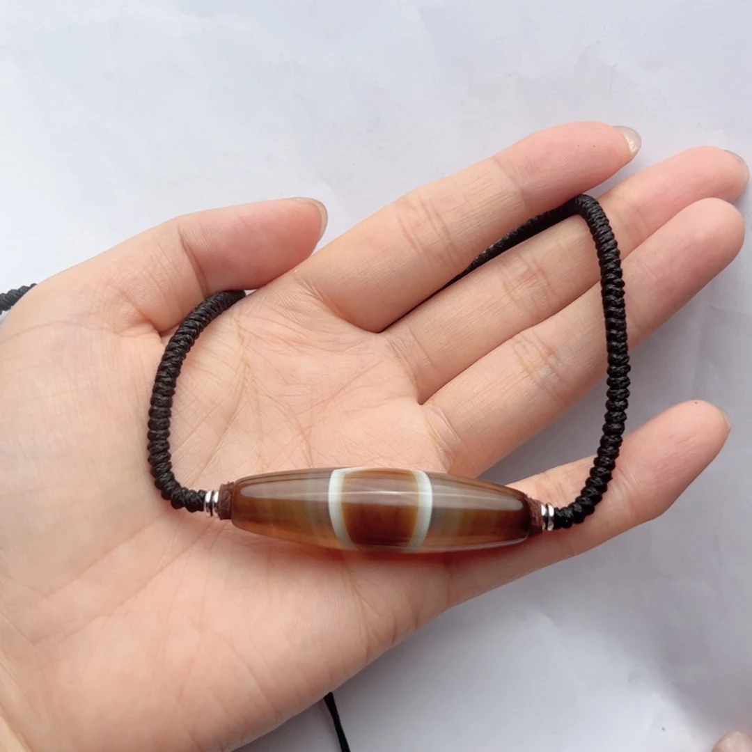 玛瑙/玉髓颈饰未镶嵌月****o