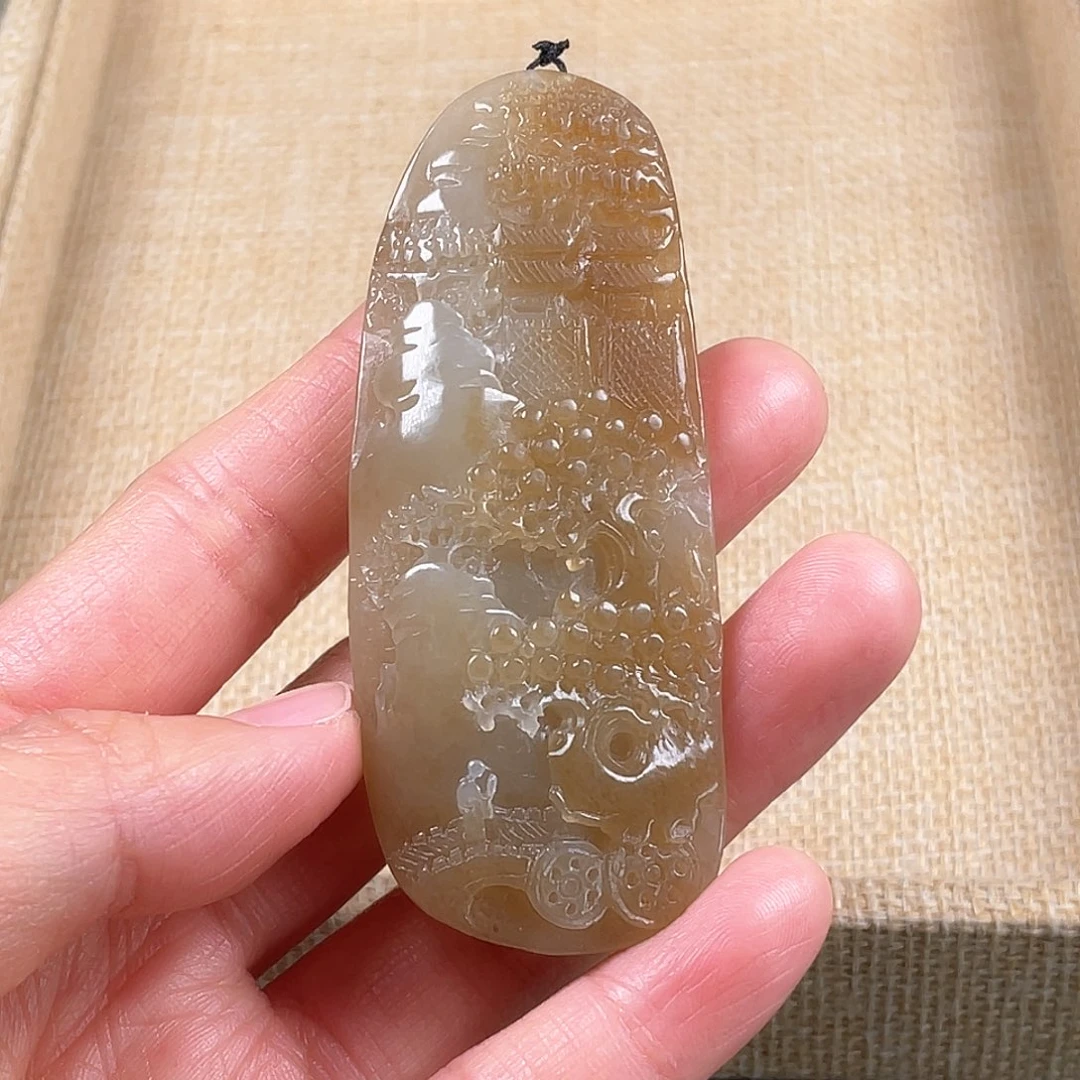 和田玉（糖玉）颈饰未镶嵌