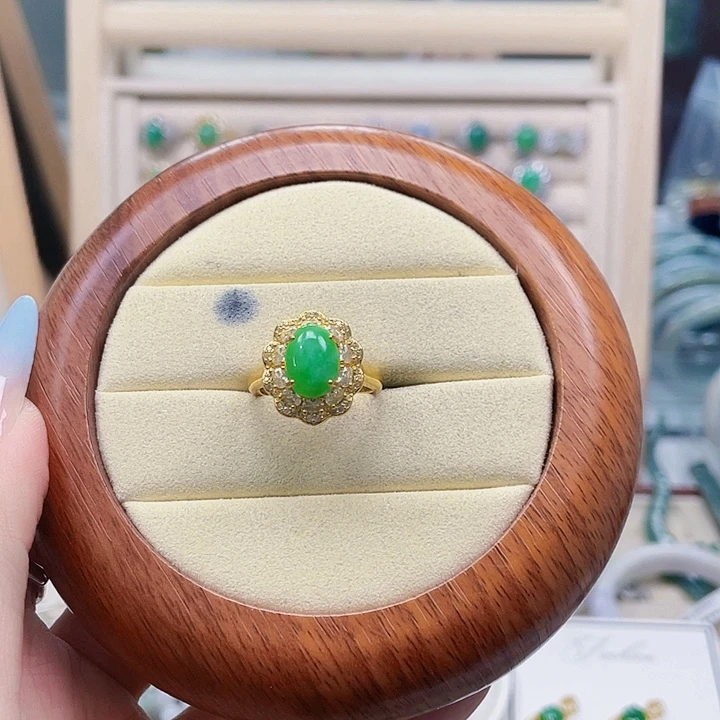 翡翠未镶嵌颈饰天然翡翠Ａ货