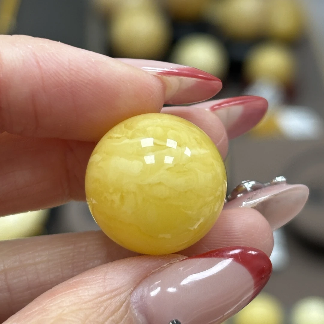 18.5mm微瑕· 小妖珠宝天然原矿琥珀蜜蜡