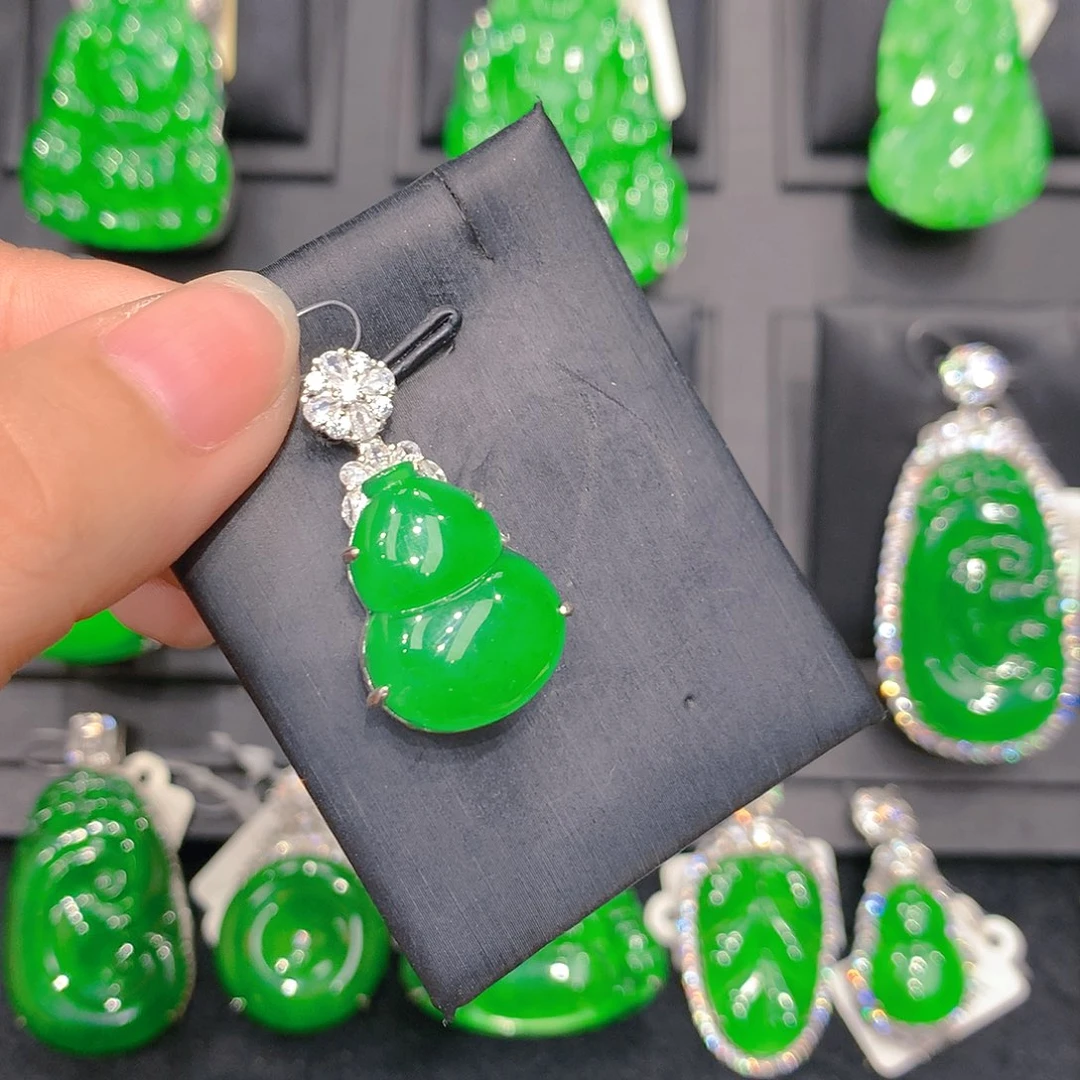 翡翠银S925镶嵌颈饰果****.000007