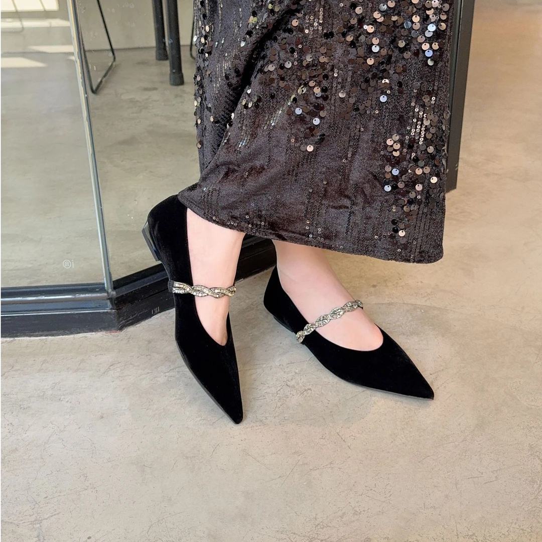 T35685浅口胶粘尖头水钻单鞋春夏气质网红跟鞋包头平底低跟