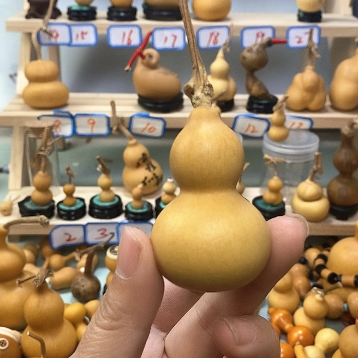 ?****?直播间手把小葫芦