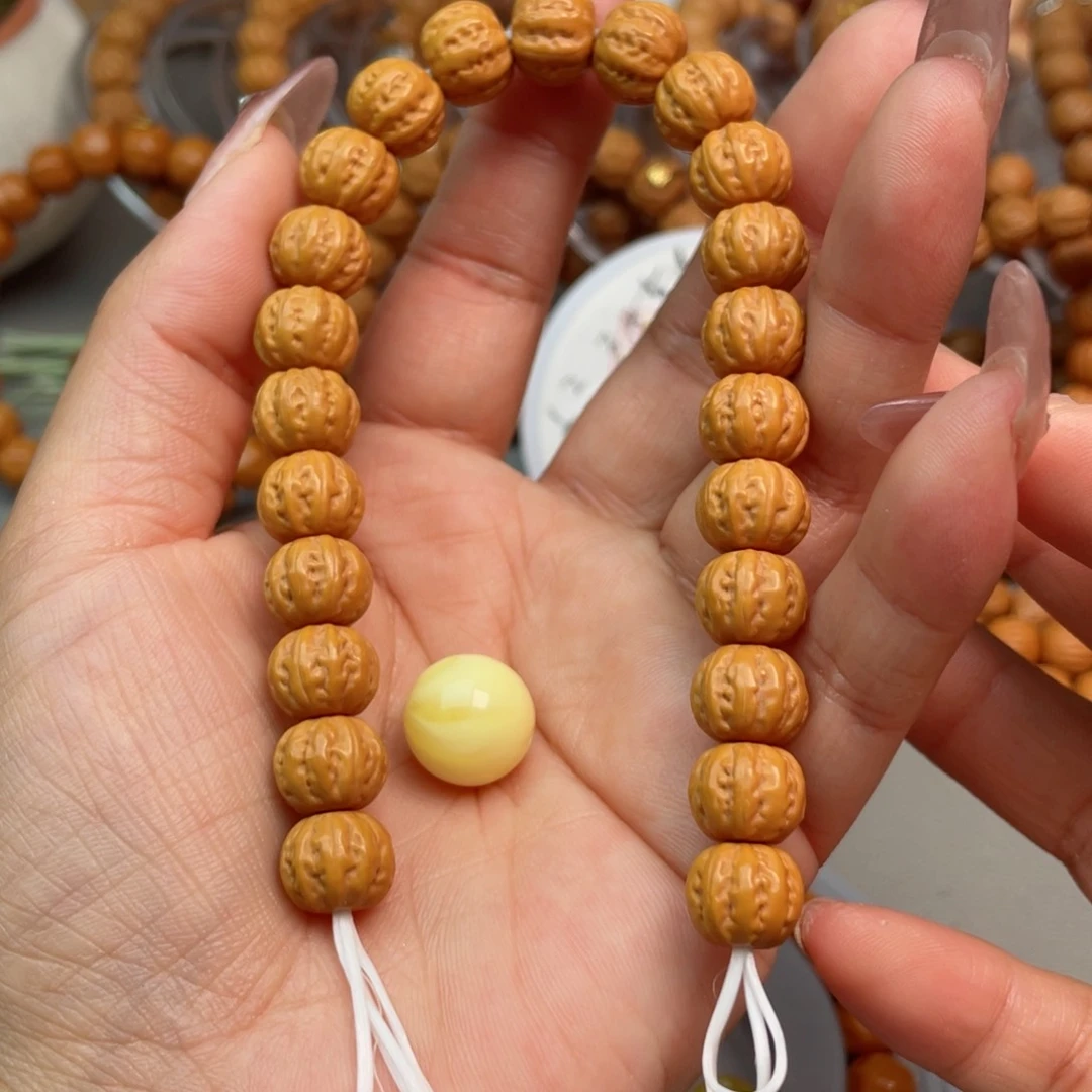 核桃其他京八棱手串10+