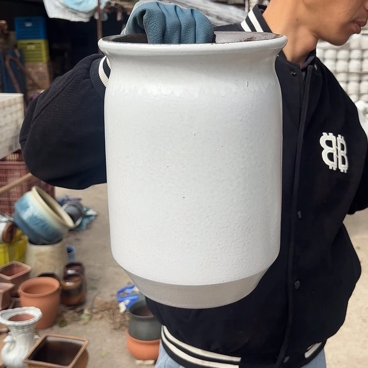 红陶白直口径19高度29