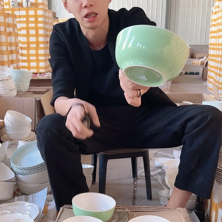 正品 绿色5.5英寸碗买4送4只破损包赔不补发介意勿拍