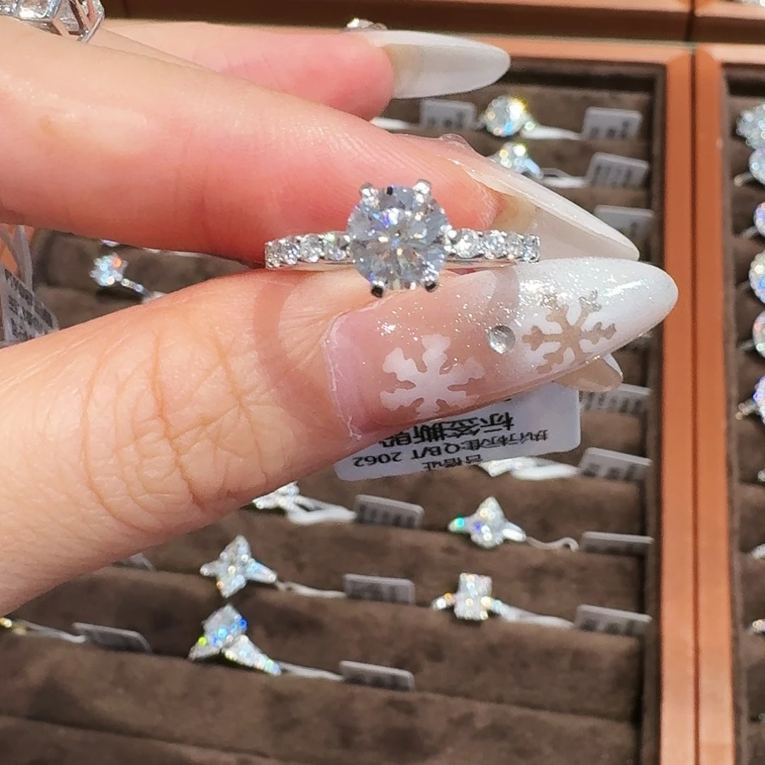 实验室培育钻石铂Pt950镶嵌