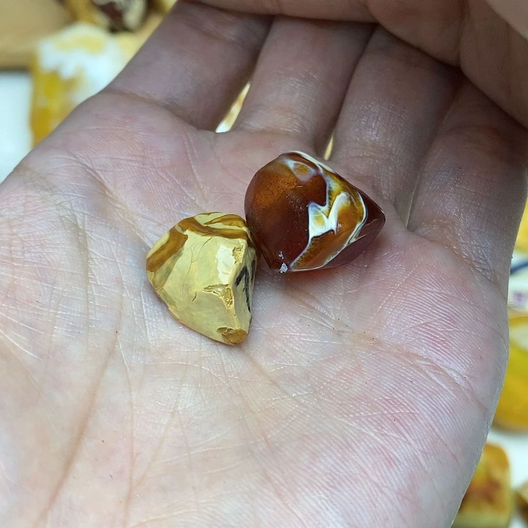 定制蜜蜡未镶嵌思*原石