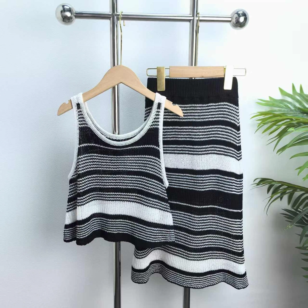 【3259Z】黑白条纹针织裙子套装B9-9