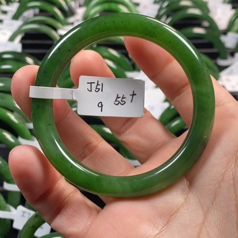 和田玉（碧玉）手镯未镶嵌