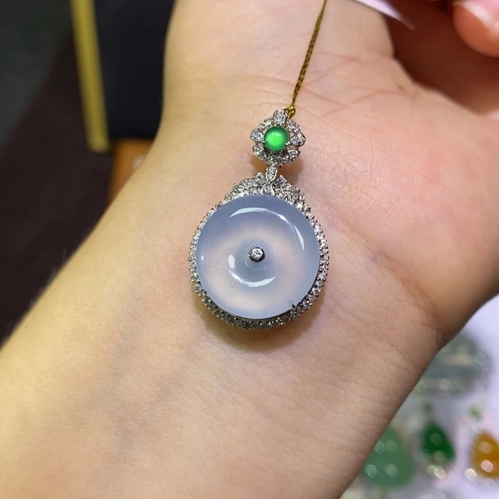 【闪购商品】翡翠18K金镶嵌吊坠(不含链)