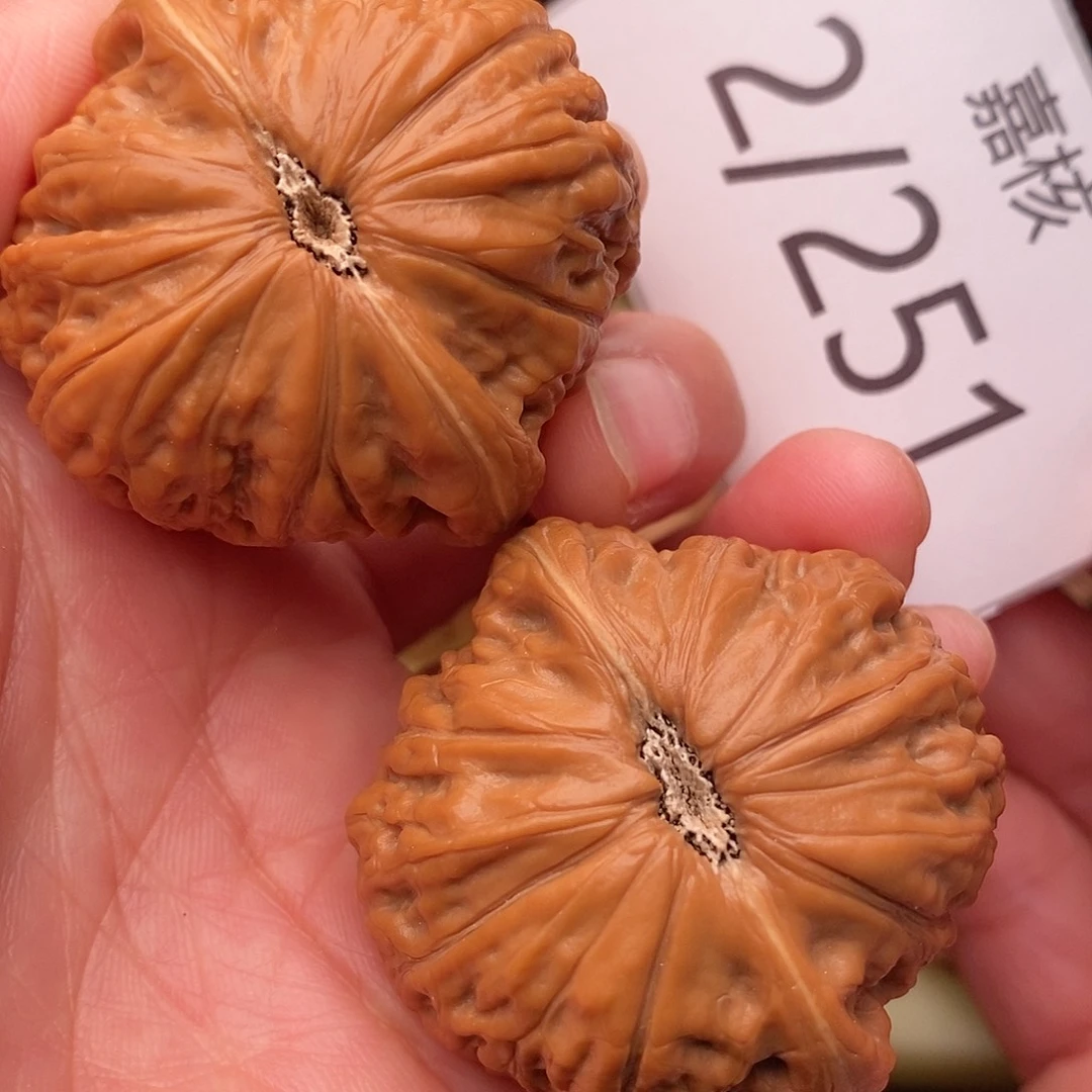 文玩核桃把件41铁锤妹妹