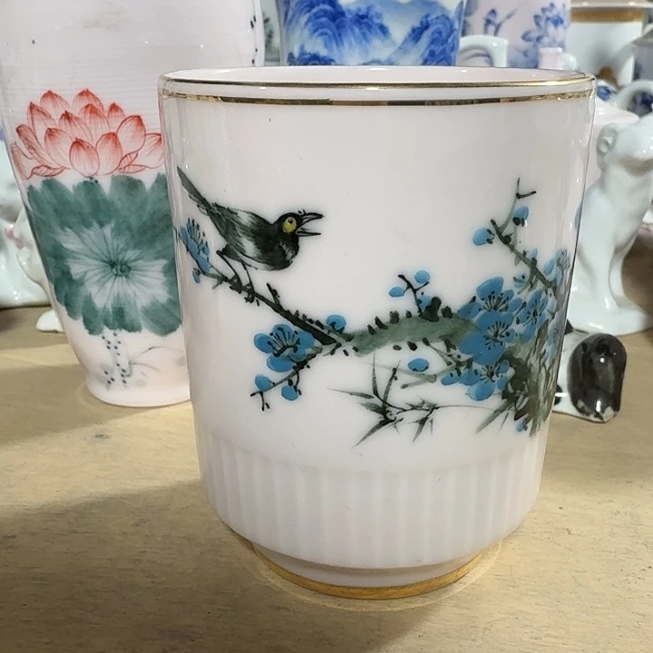 江***舟景德镇的陶瓷瓷器