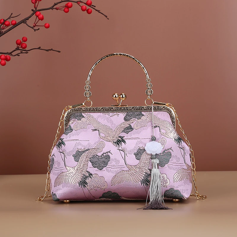 单肩斜挎古风搭配旗袍包跨境包新款复古中国风成品口金手提女2390