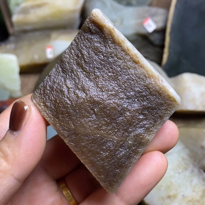 和田玉（糖玉）未镶嵌挂件