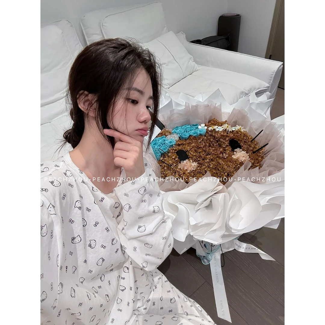 『PEACHZHOU』轻薄满印KT猫宽松圆领长袖松紧腰长裤减龄家居服套装