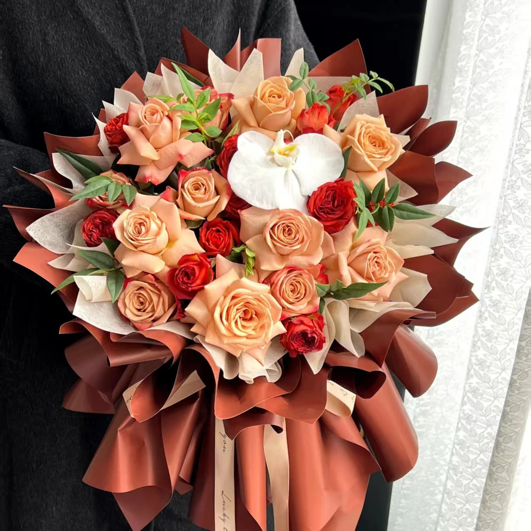 【情人节花束】卡布奇诺巧克力泡泡混搭花束