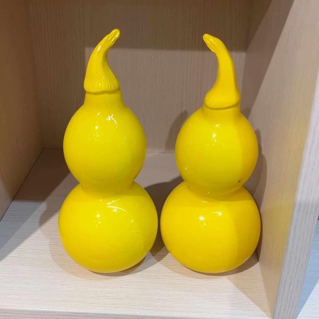 山***渡手工艺品琉璃微瑕一对