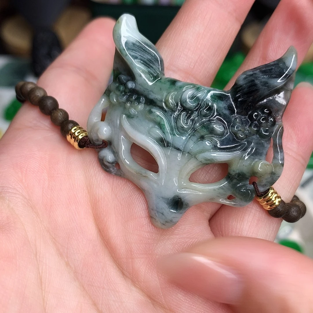 颈饰未镶嵌翡翠手链