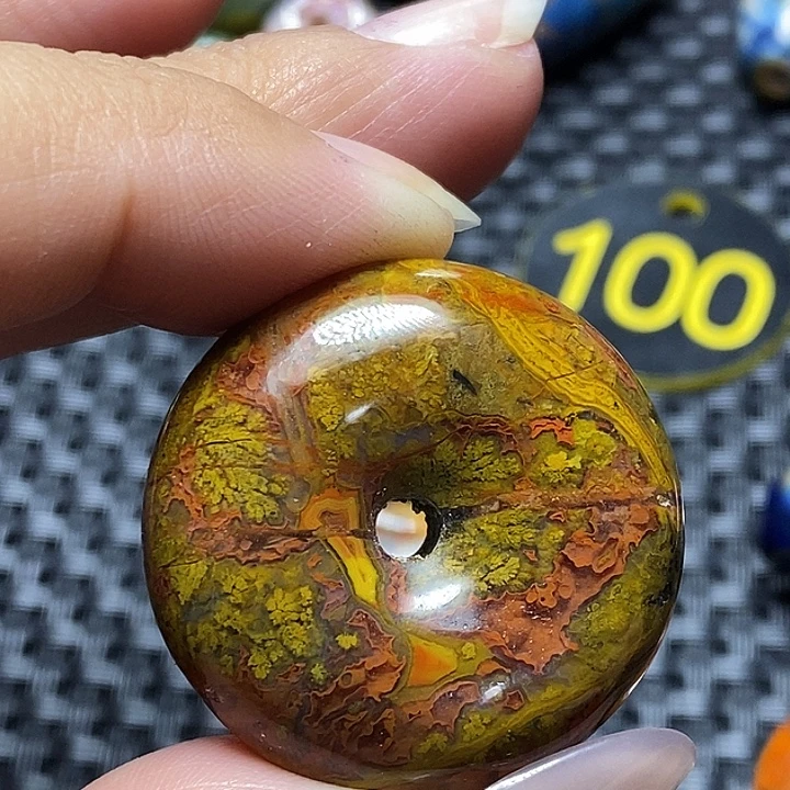 得***失玛瑙/玉髓未镶嵌颈饰