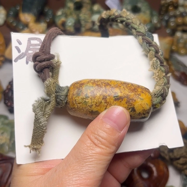 岫岩河磨玉（透闪石质玉）未镶嵌珠宝奇石