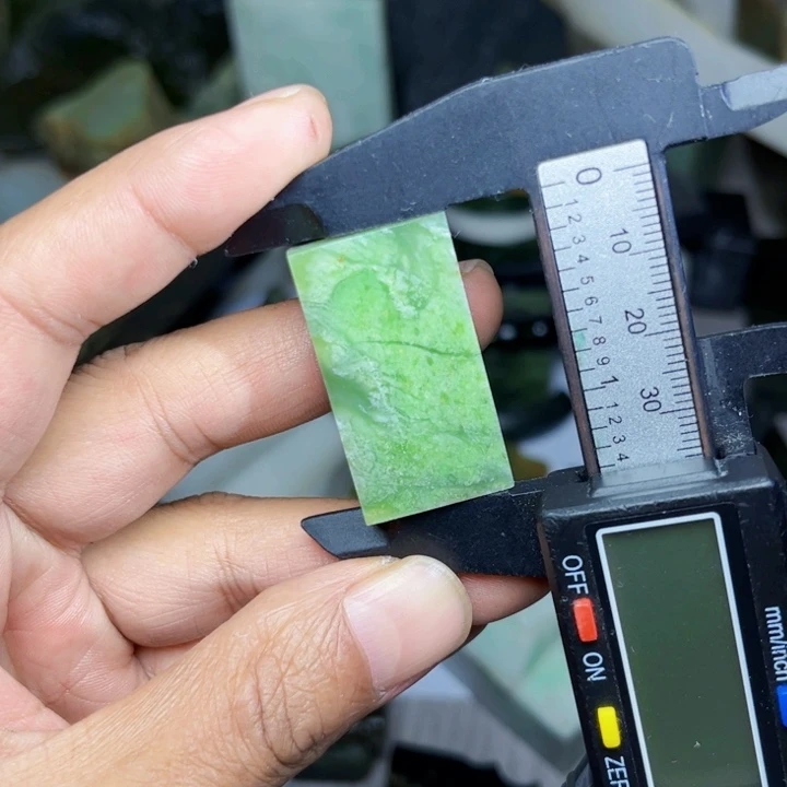 未镶嵌和田玉珠宝半成品