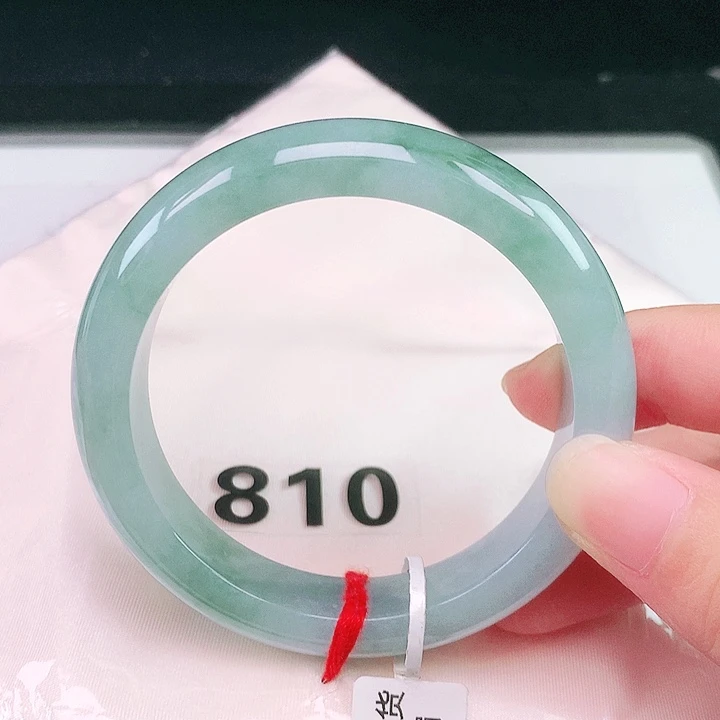 翡翠未镶嵌手镯翡翠手镯