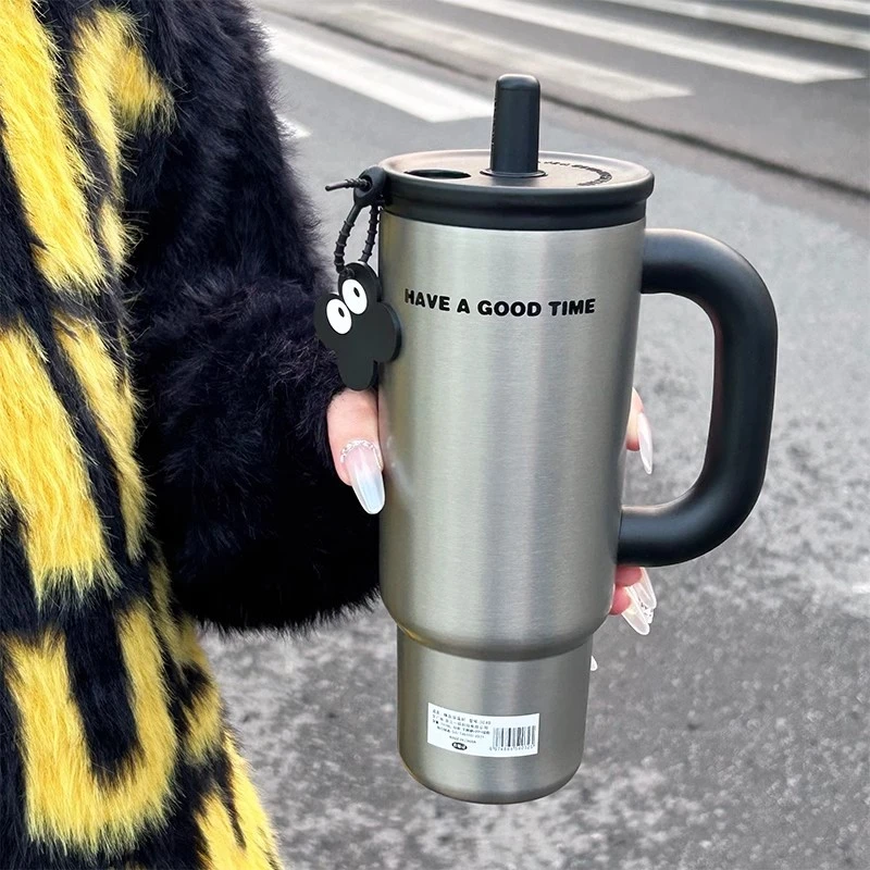 简约保温杯2025新款女高颜值316不锈钢双饮水杯便携冰霸杯带把手