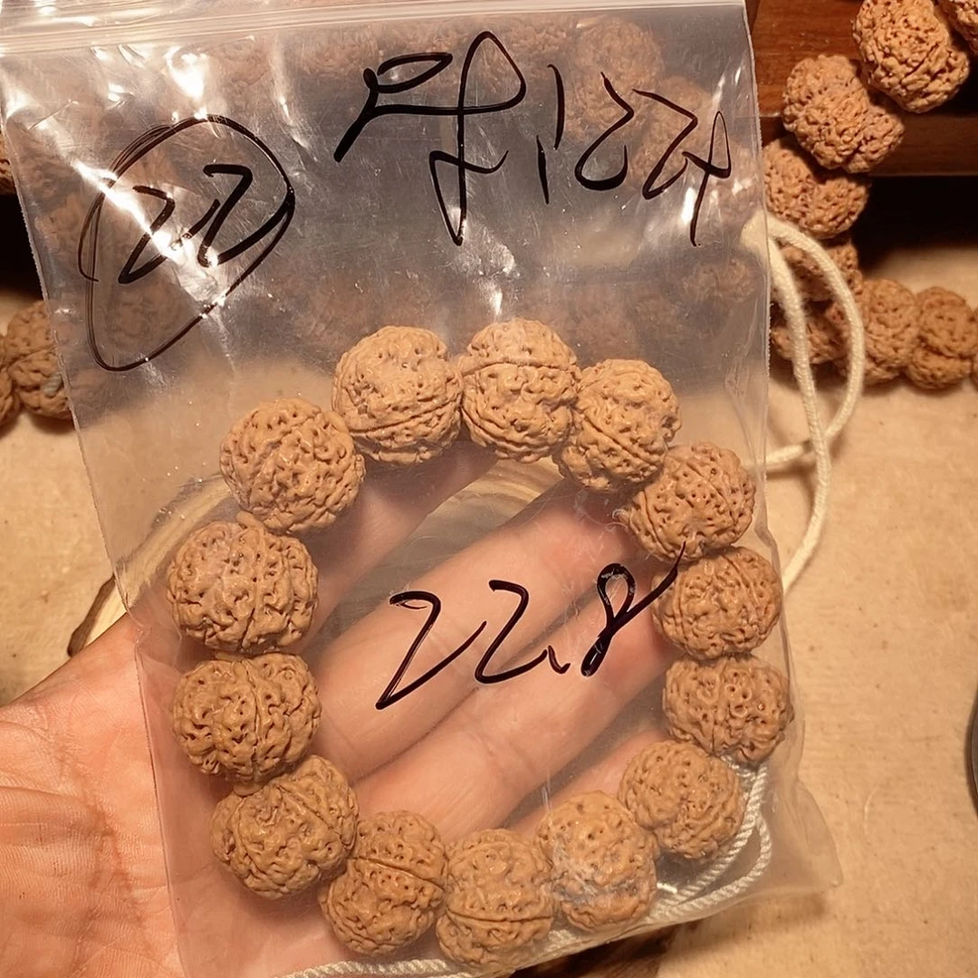 手串金刚菩提22。