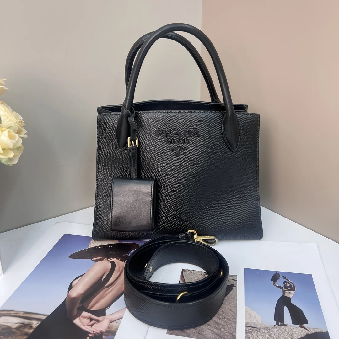 95新 Prada/普拉达 黑金Monochrome手提包