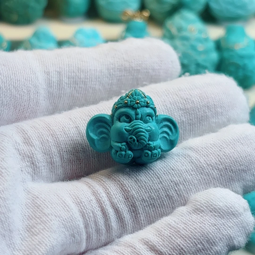 未镶嵌绿松石珠宝奇石