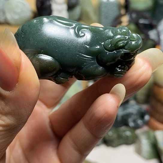 未镶嵌和田玉（糖玉）珠宝半成品