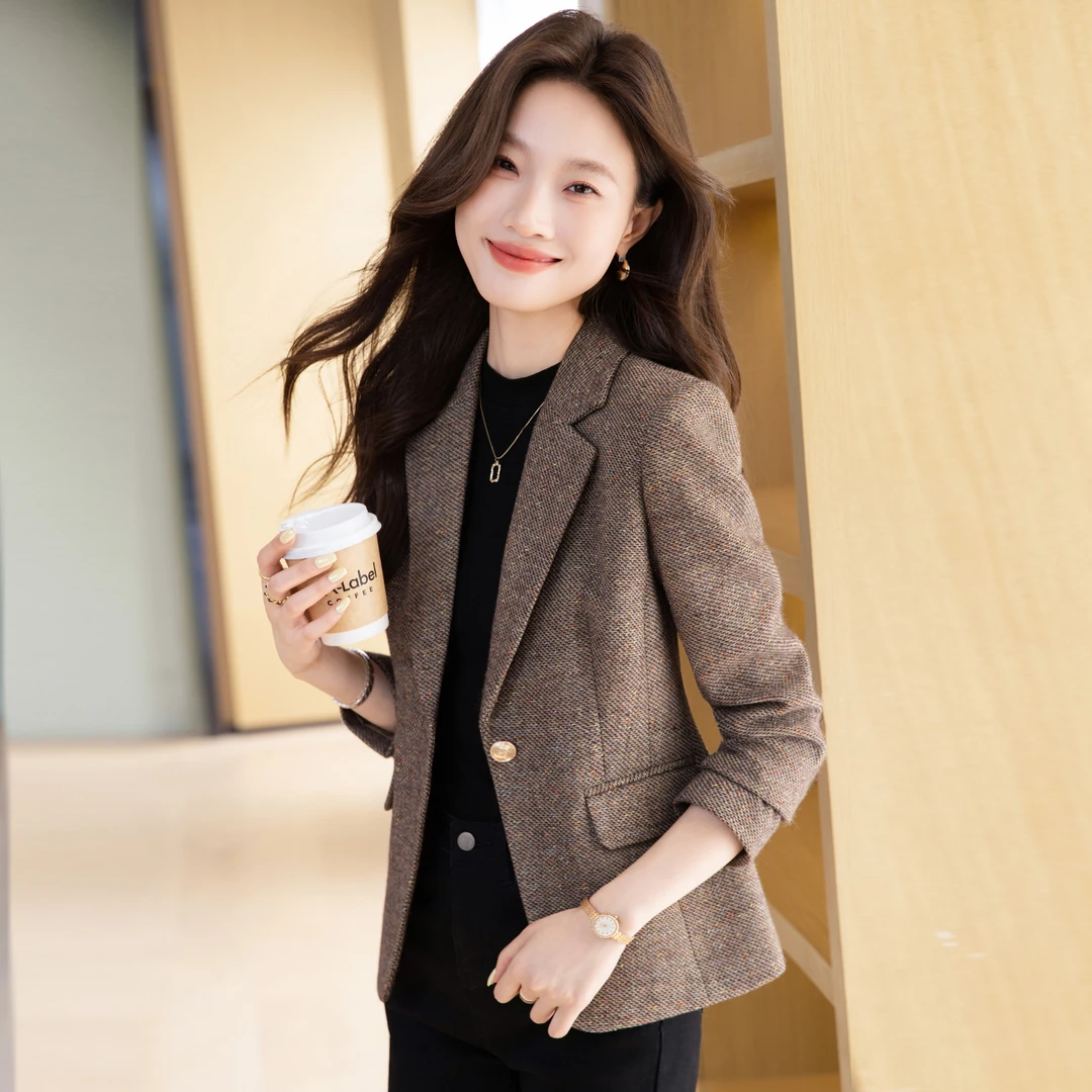 咖色羊毛小西装外套女2025新款秋季高级感小个子气质修身呢子西服