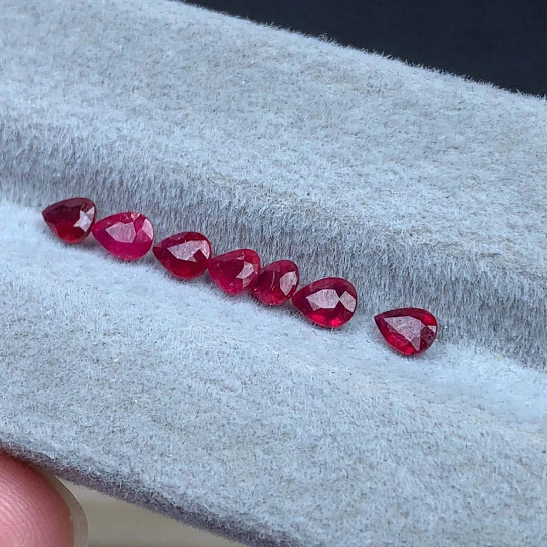 裸石未镶嵌红宝石致****C