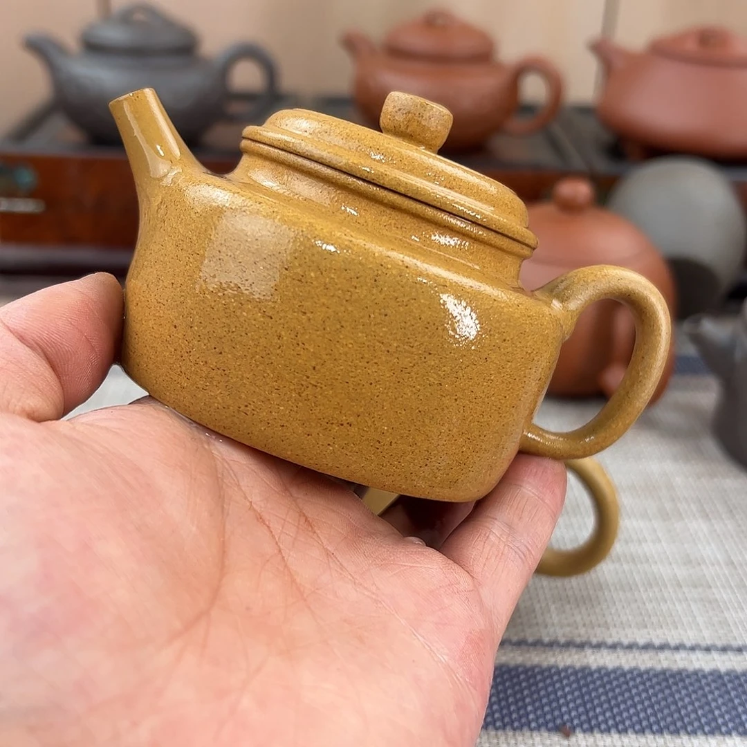 紫砂茶壶黄金段德中