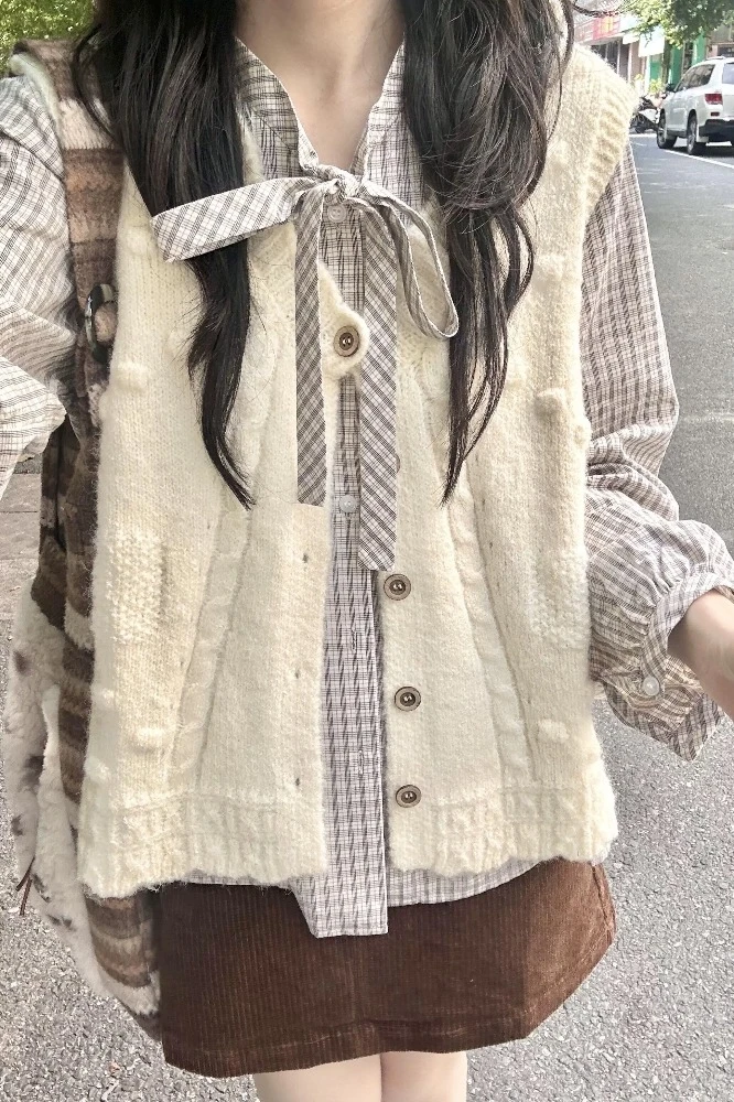 （采）女士马甲秋冬外穿时尚针织2025新款开衫外套宽松毛线背心马甲