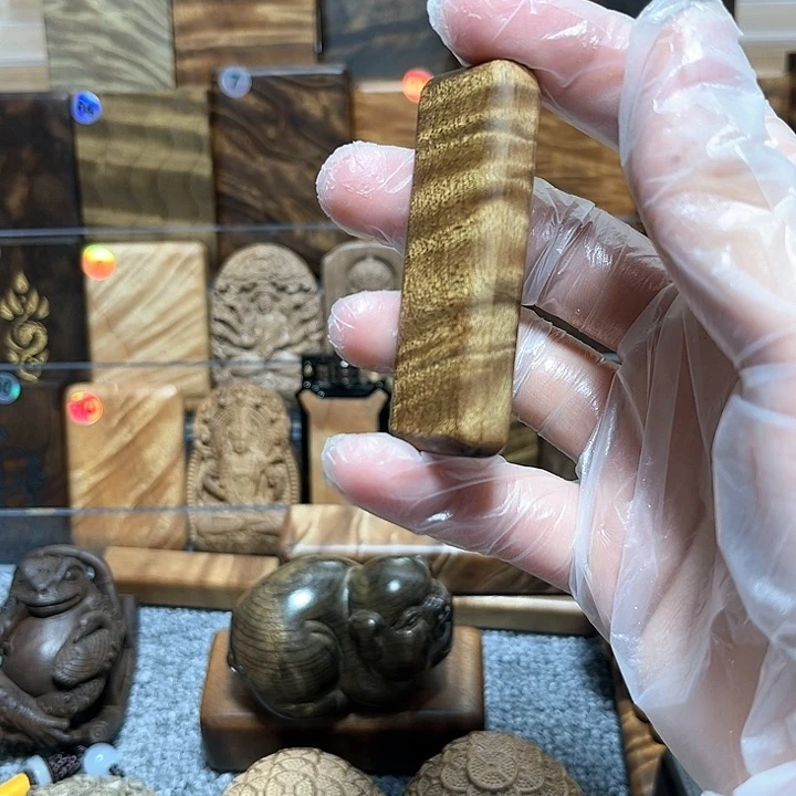 金丝楠把件幽**月金丝楠木小叶桢楠