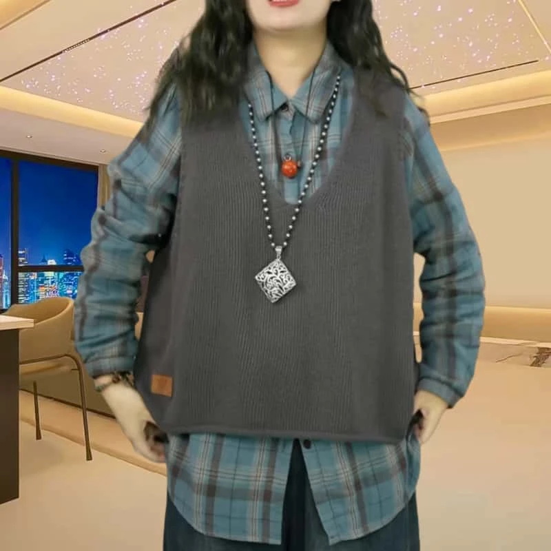 春季气质无袖针织马甲女士2025新款韩系休闲时尚宽松纯色套头背心