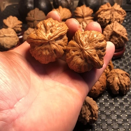 桃核吊坠核桃核桃