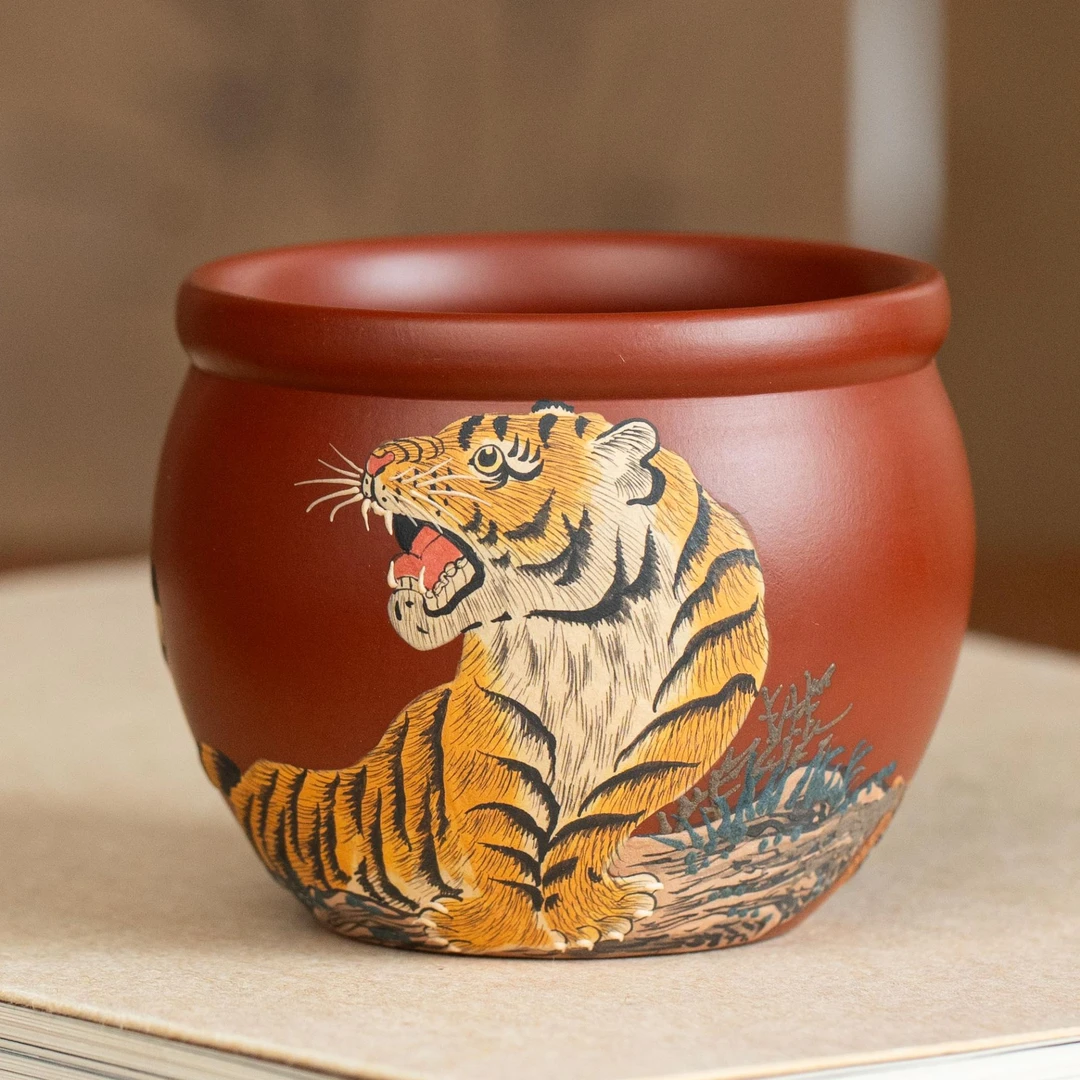 916  原矿紫砂茶具  大红袍堆绘老虎生肖主人杯  FSY  200cc左右