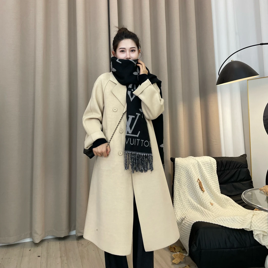 LOERVEERA洛薇拉密拷六粒扣长款大衣女士遮肉时尚显瘦外套2207