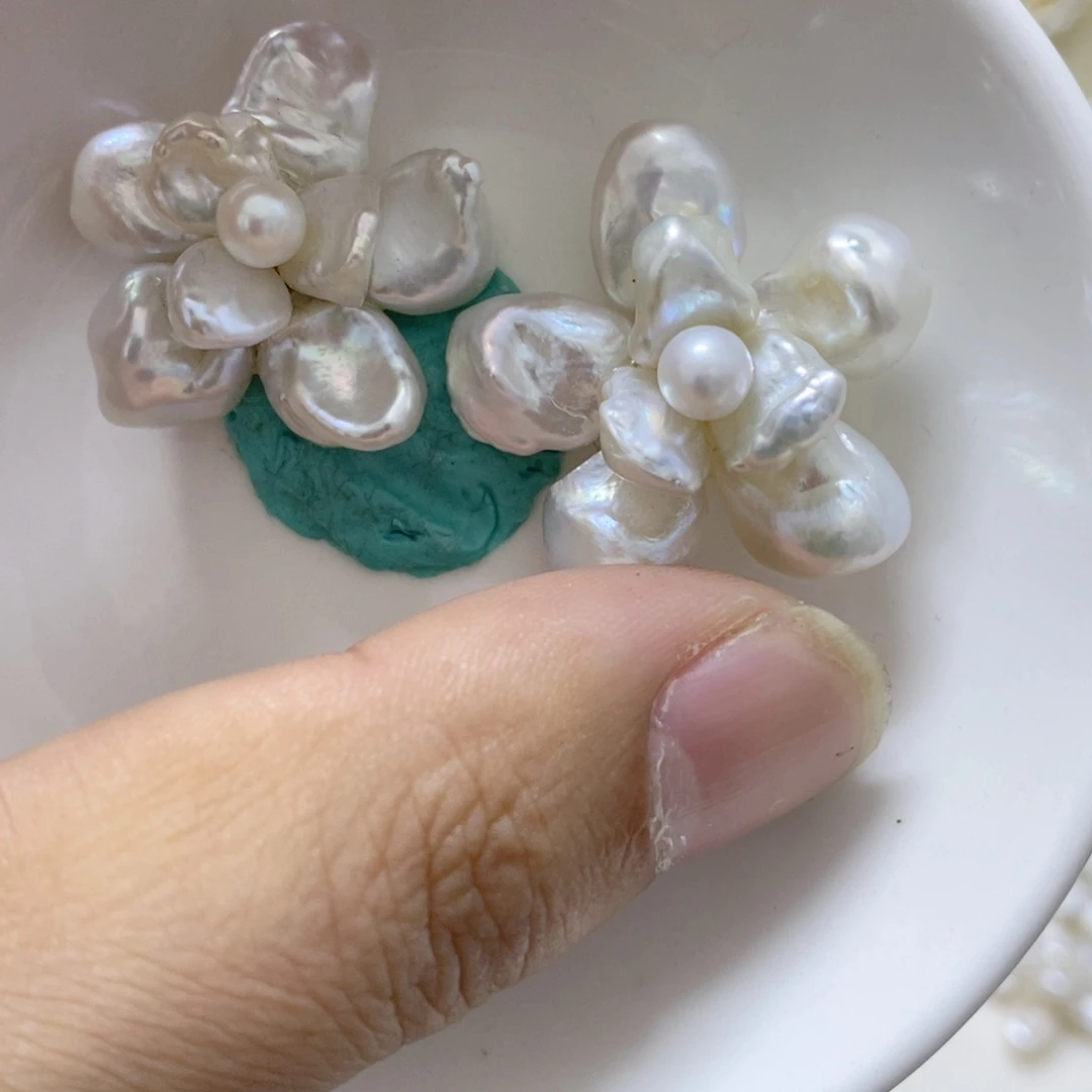 默***念耳钉合金淡水珍珠