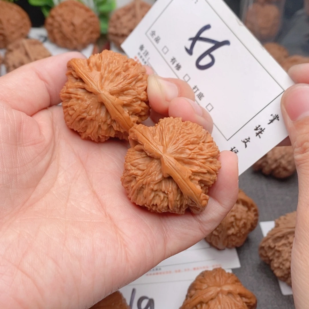 吊坠文玩核桃40白狮子56