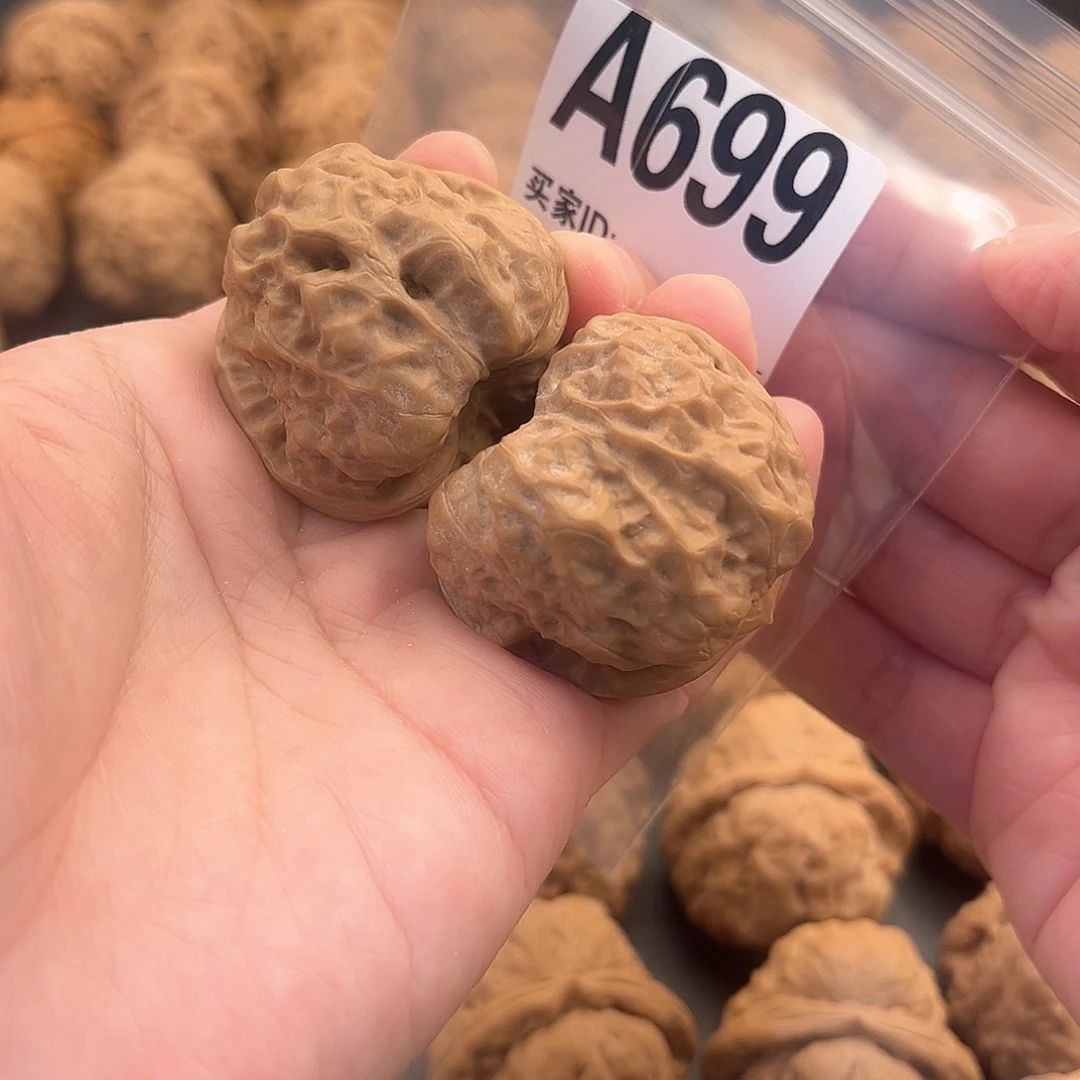 桃核把件张*甜蛙蛙福利39