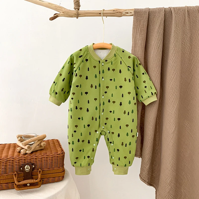 可爱月亮星光波点婴幼儿连身衣宝宝哈衣爬爬服薄棉衣