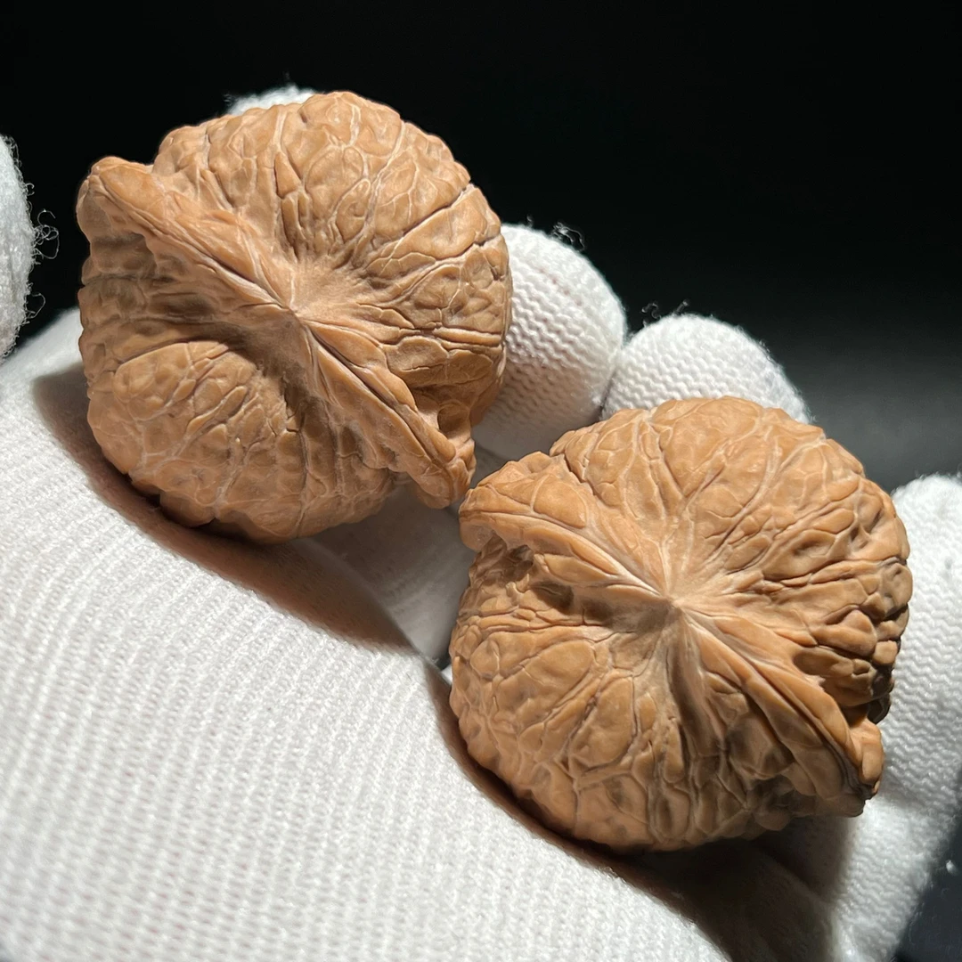 文玩核桃全品南瓜墩边42高31肚40精品【105】