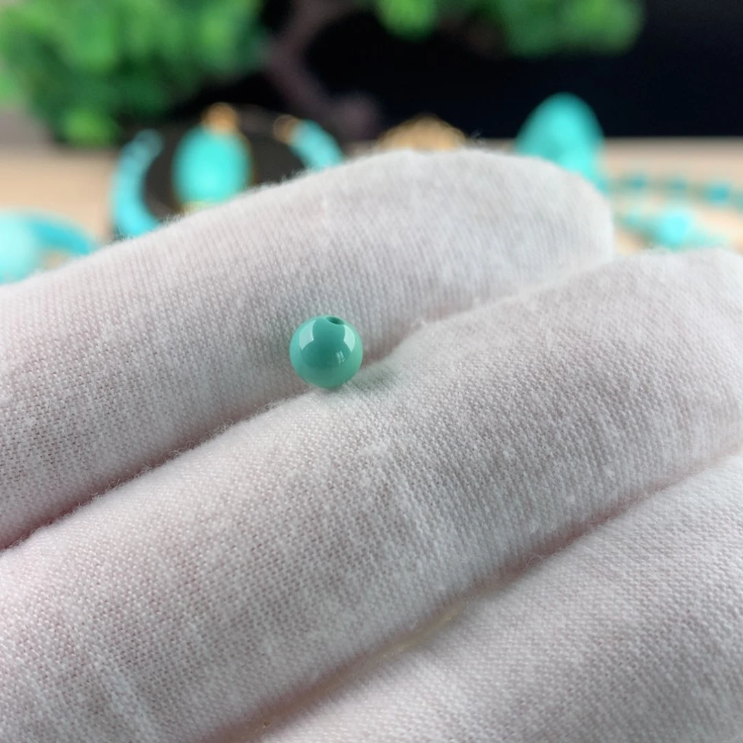 【闪购商品】绿松石配珠卡5+未镶嵌李***本