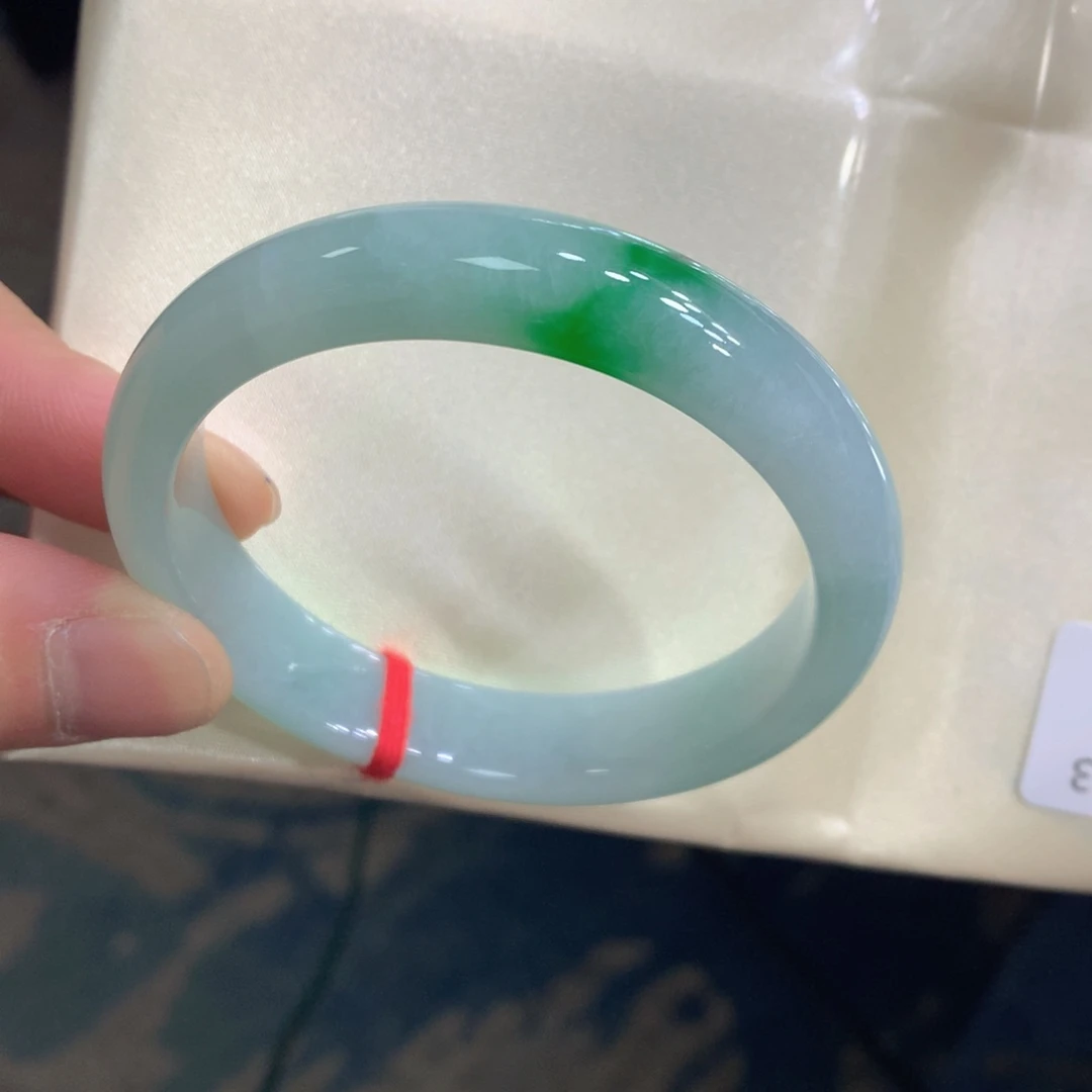 翡翠未镶嵌手镯翡翠