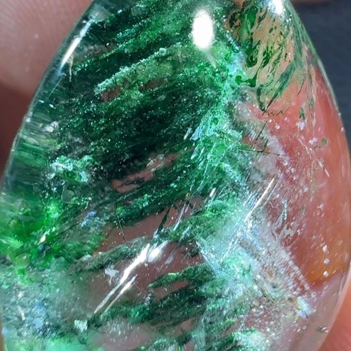 未镶嵌颈饰水晶Y***O好