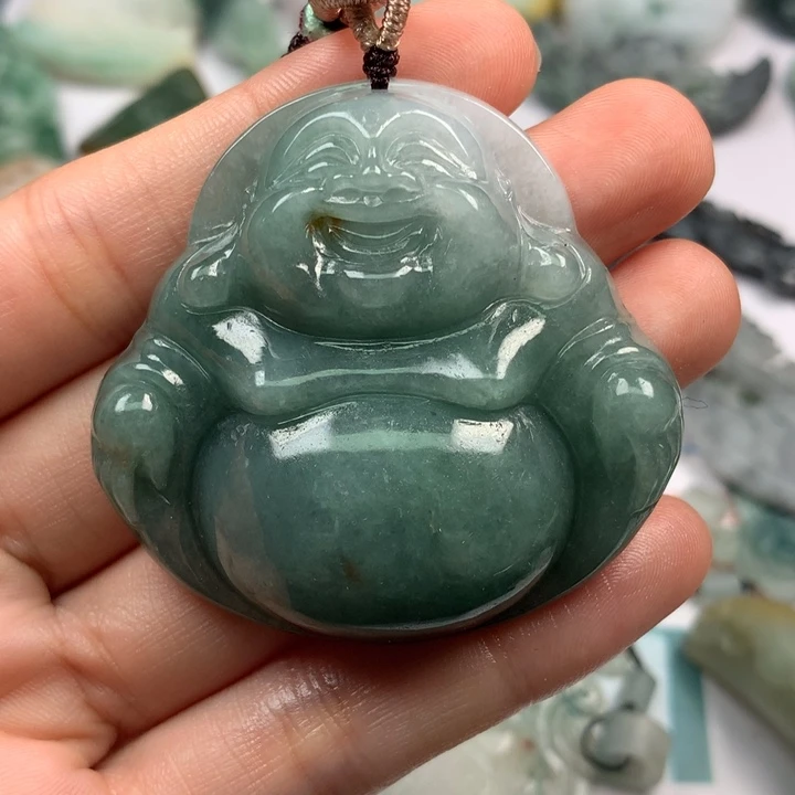 欣***E翡翠未镶嵌颈饰翡翠